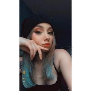 Meet your Posher, Kay